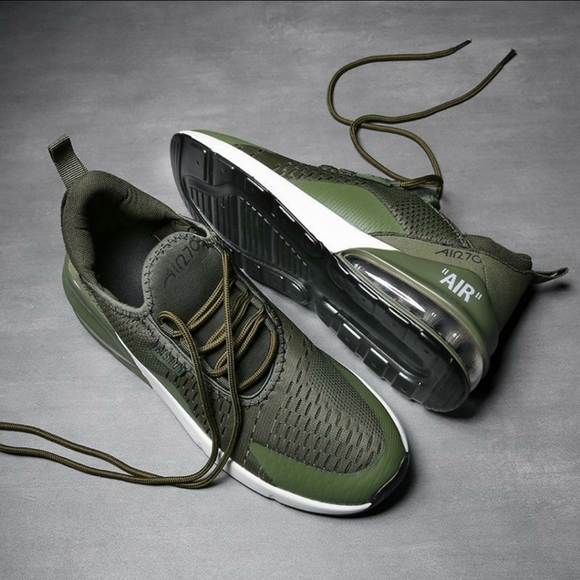 Sneakers - Picture 4 of 4